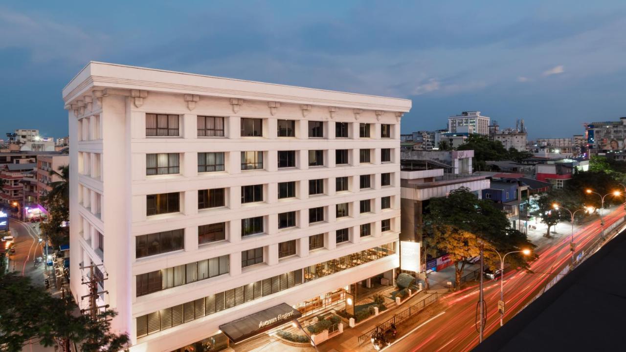The Avenue Regent Hotel Kochi Екстериор снимка